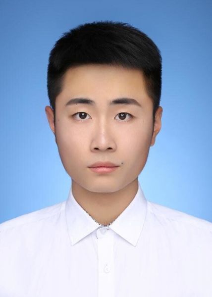 苏育龙 英雄山中学